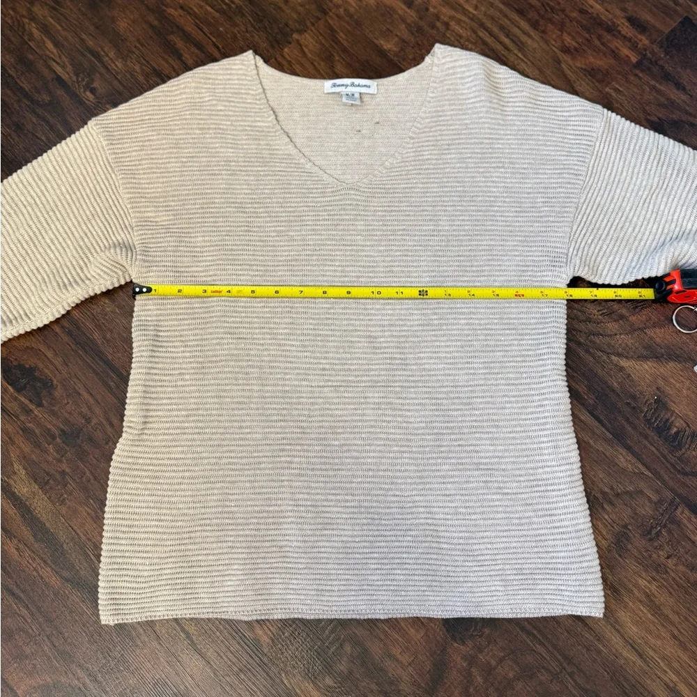 Tommy Bahama Bonita Sequined V Neck Sweater Women's Medium Beige Ribbed - Picture 9 of 13